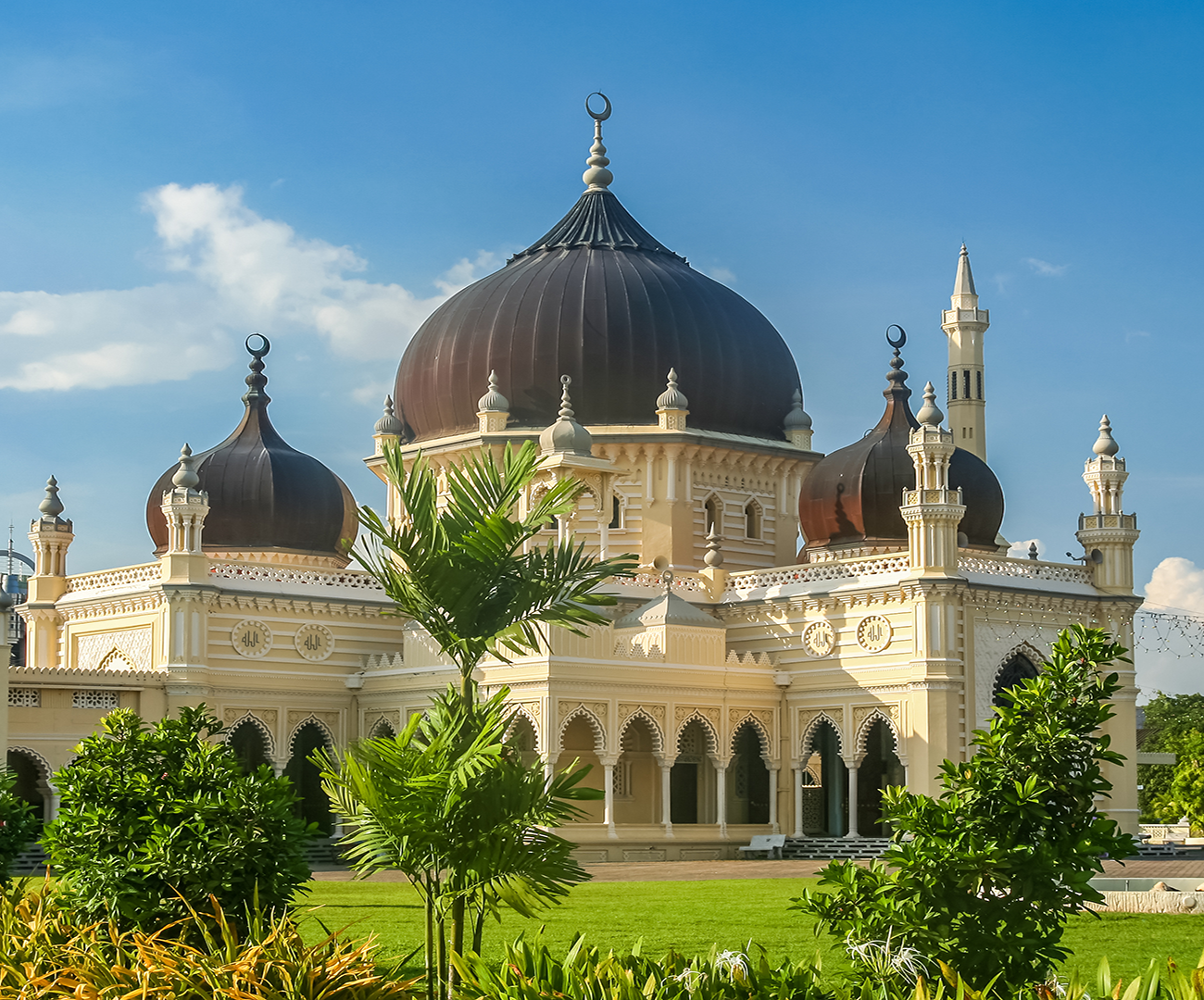 Viaja a Malasia con Ekimane